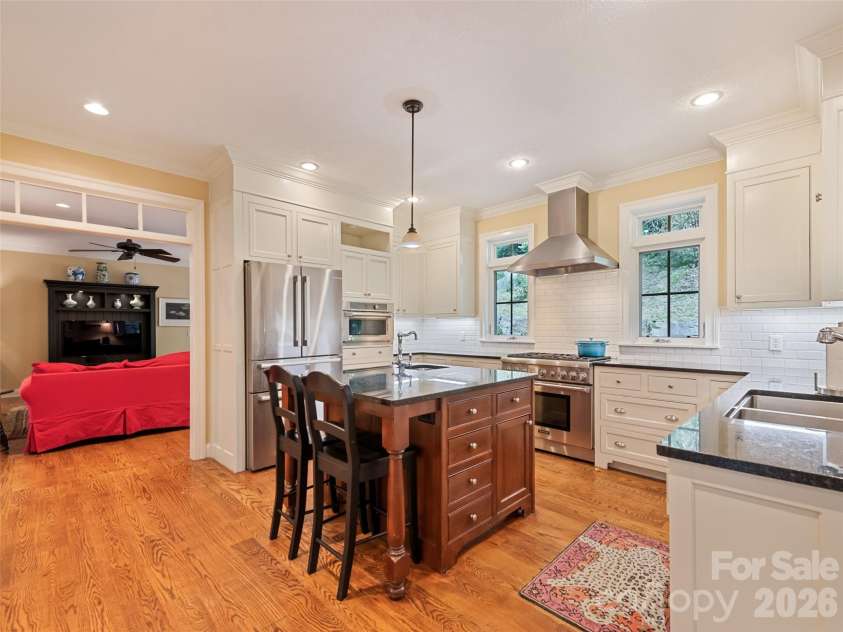 3827 Liner Creek Road, Clyde, NC 28721.  MLS# CAR4425350, YatesRealty ID 51412. 