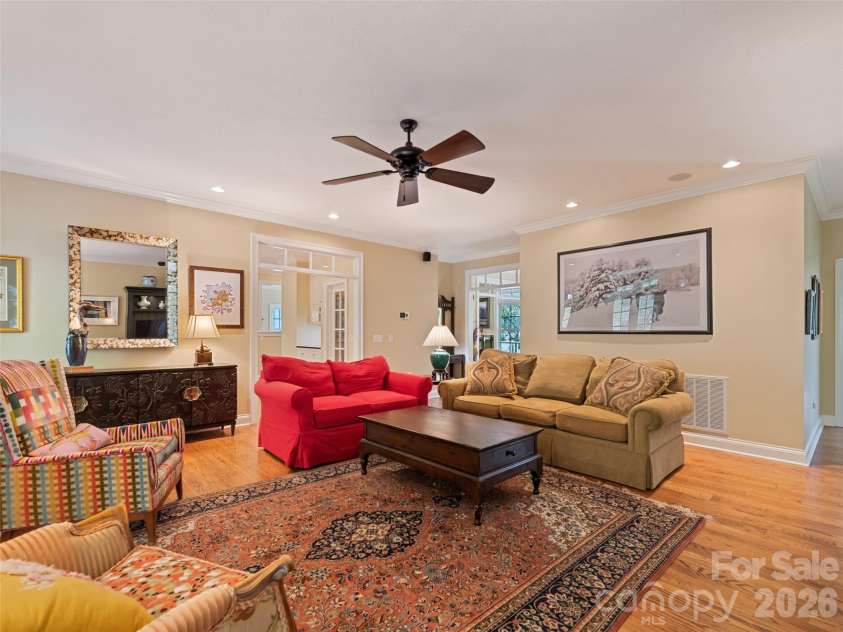 3827 Liner Creek Road, Clyde, NC 28721.  MLS# CAR4425350, YatesRealty ID 51412. 