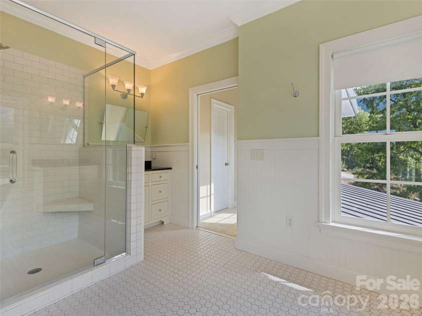 3827 Liner Creek Road, Clyde, NC 28721.  MLS# CAR4425350, YatesRealty ID 51412. 