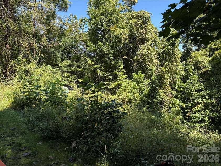 137 Nancy Mountain Road, Rosman, NC 28772.  MLS# CAR4425697, YatesRealty ID 51413. 