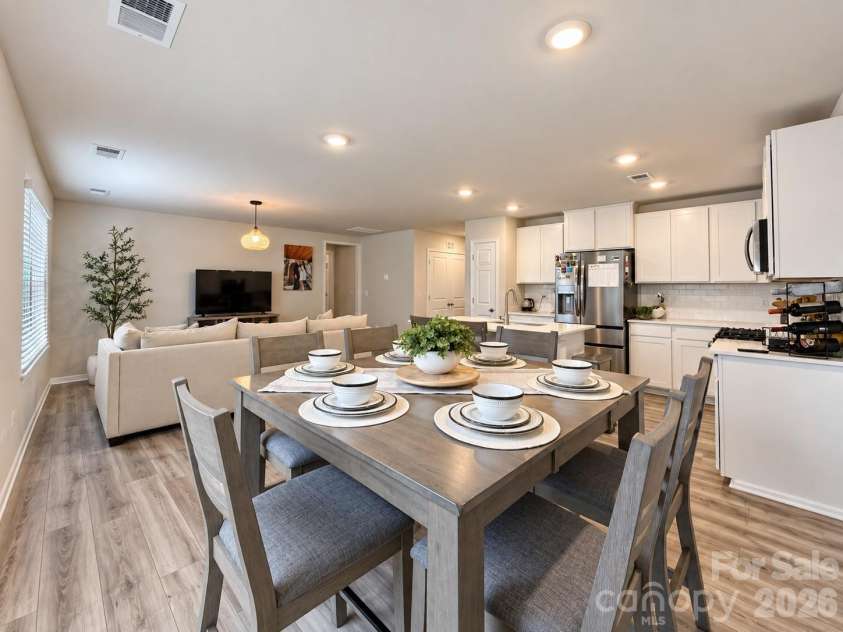 533 Millstone Drive, Edgemoor, SC 29712.  MLS# CAR4425272, YatesRealty ID 51414. 