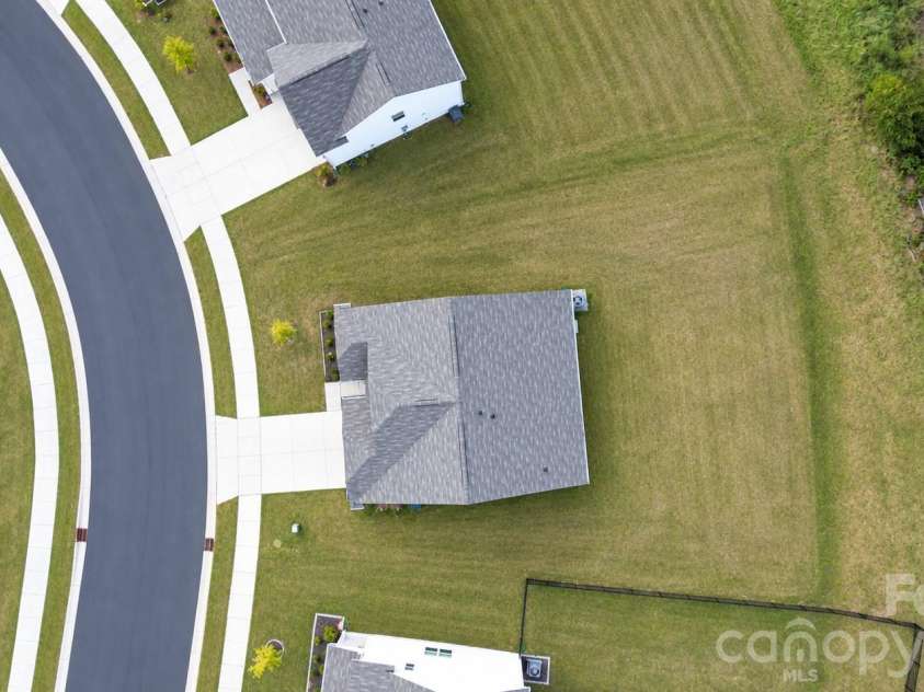 533 Millstone Drive, Edgemoor, SC 29712.  MLS# CAR4425272, YatesRealty ID 51414. 
