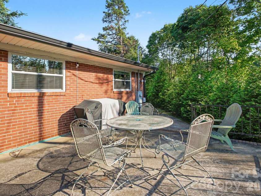 854 Victory Grove Church Road, Lincolnton, NC 28092.  MLS# CAR4423753, YatesRealty ID 51415. 