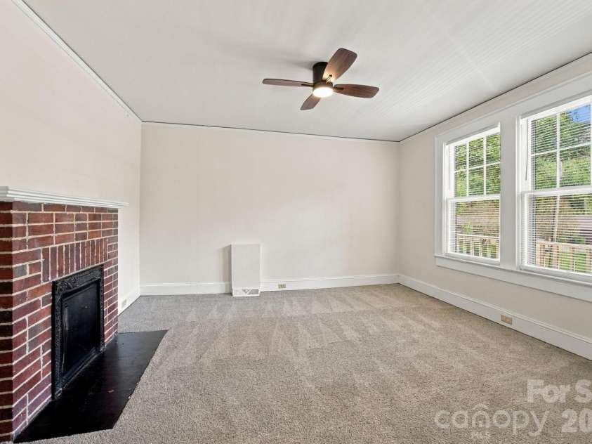 363 Corban Avenue, Concord, NC 28025.  MLS# CAR4424449, YatesRealty ID 51417. 