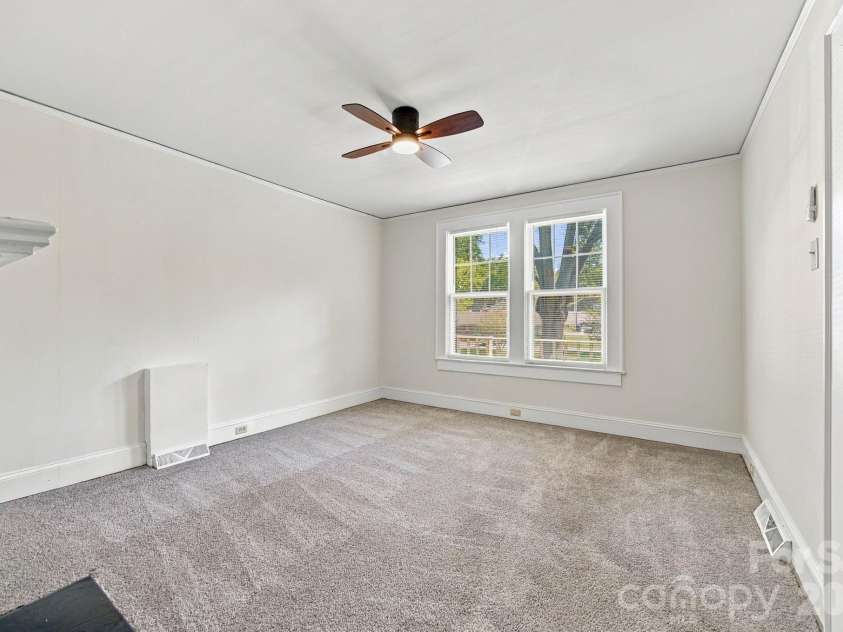 363 Corban Avenue, Concord, NC 28025.  MLS# CAR4424449, YatesRealty ID 51417. 