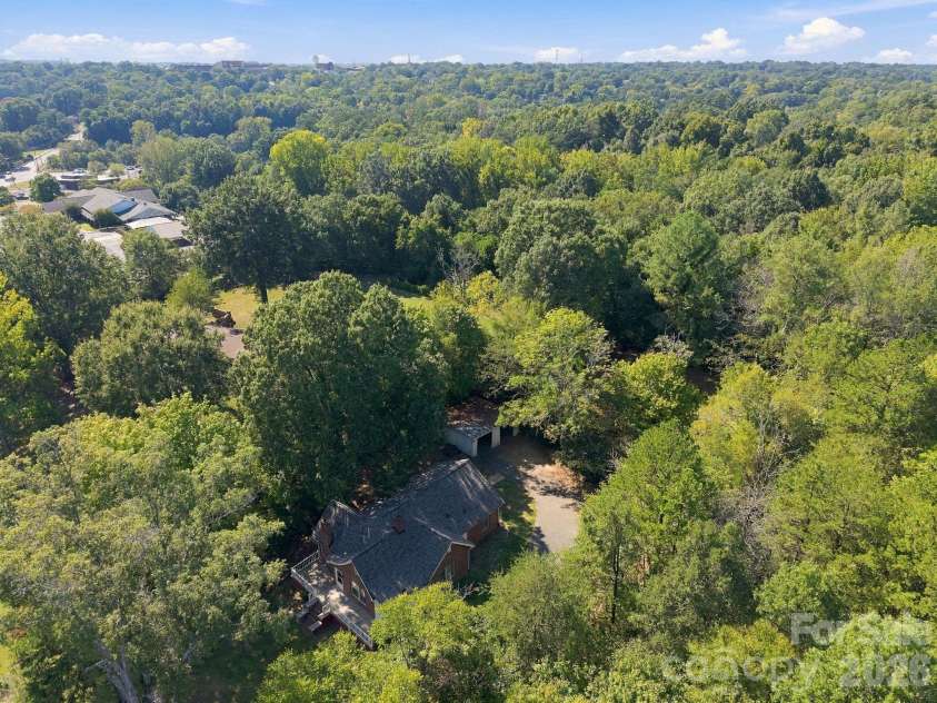 363 Corban Avenue, Concord, NC 28025.  MLS# CAR4424449, YatesRealty ID 51417. 