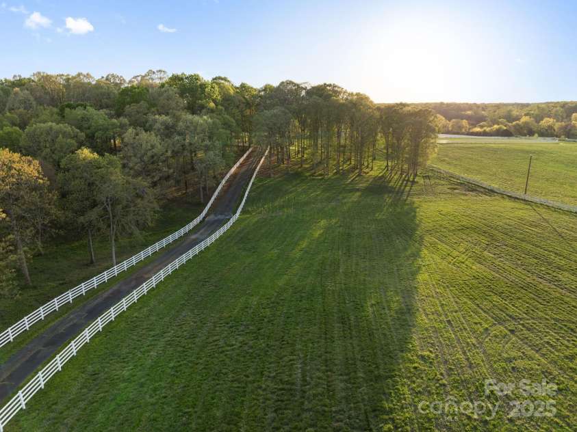 15670 Bethel Avenue Extension, Midland, NC 28107.  MLS# CAR4245551, YatesRealty ID 5142. 