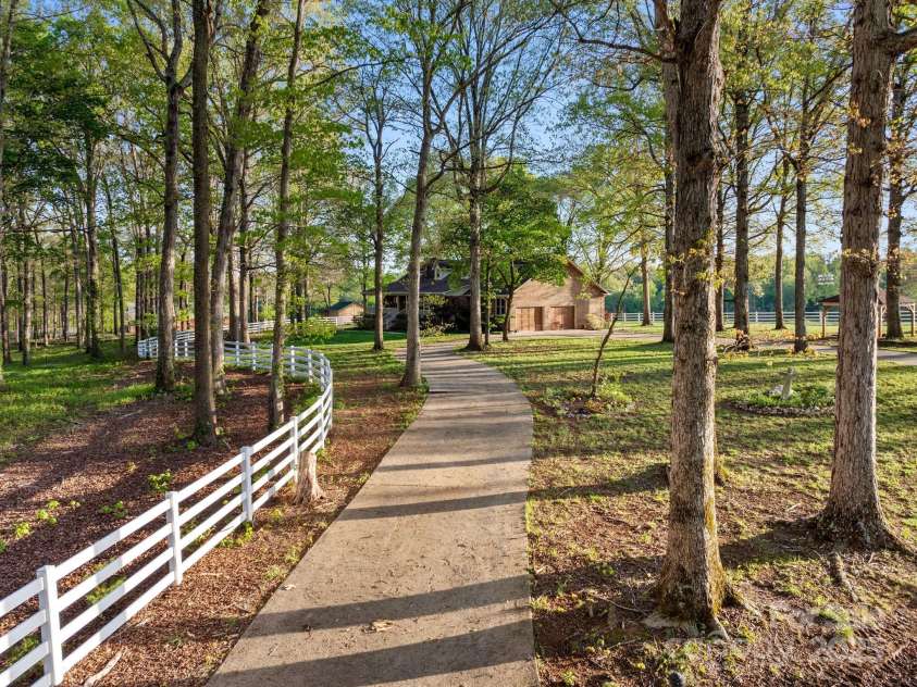 15670 Bethel Avenue Extension, Midland, NC 28107.  MLS# CAR4245551, YatesRealty ID 5142. 