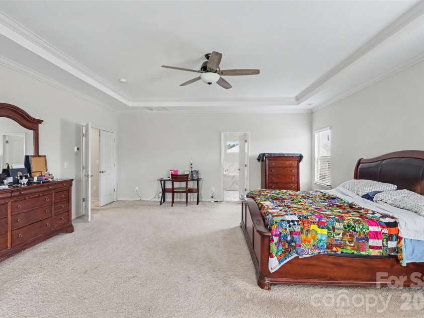 853 Double Oak Lane, Concord, NC 28025.  MLS# CAR4424563, YatesRealty ID 51421. 