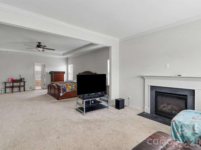 853 Double Oak Lane, Concord, NC 28025.  MLS# CAR4424563, YatesRealty ID 51421. 
