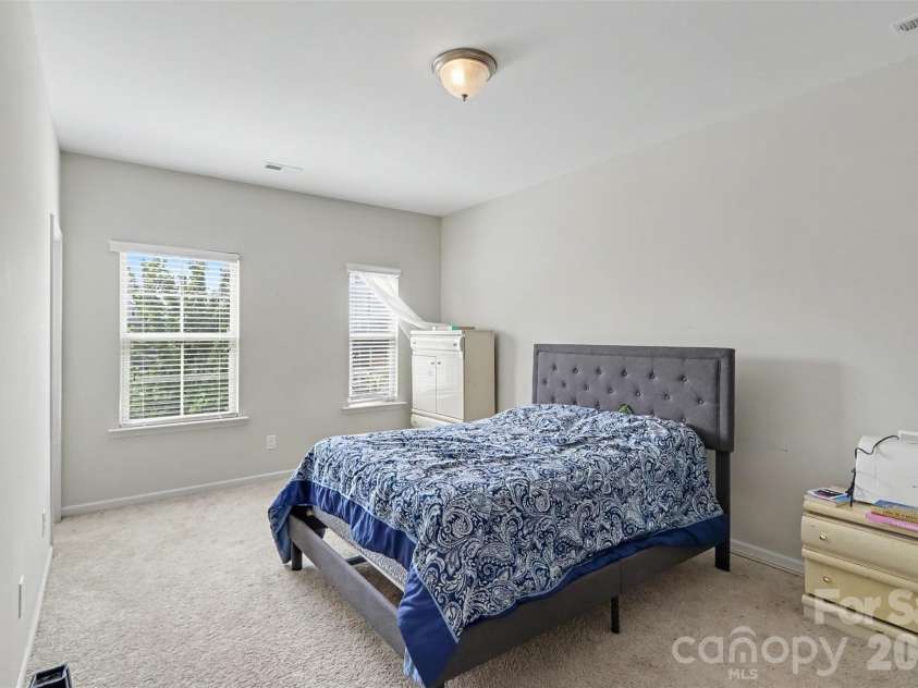 853 Double Oak Lane, Concord, NC 28025.  MLS# CAR4424563, YatesRealty ID 51421. 