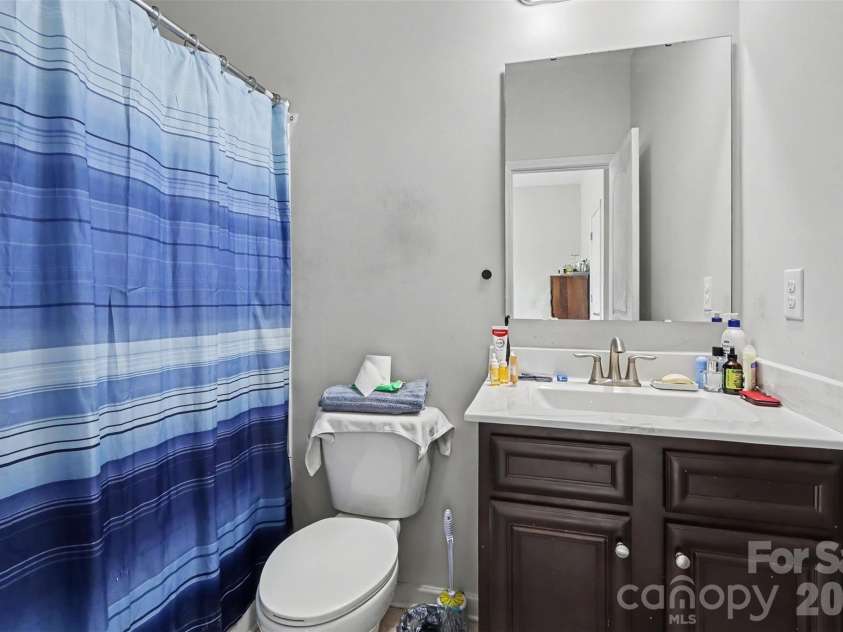 853 Double Oak Lane, Concord, NC 28025.  MLS# CAR4424563, YatesRealty ID 51421. 