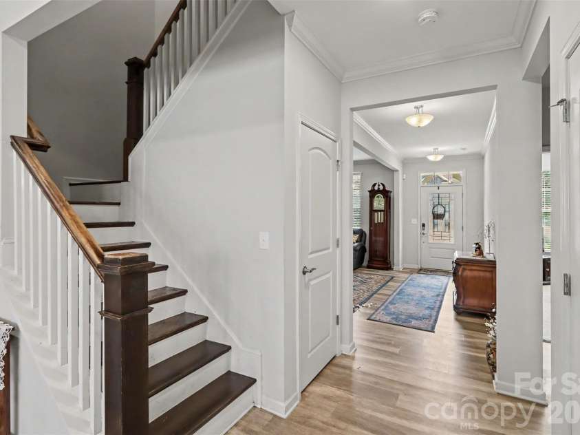 853 Double Oak Lane, Concord, NC 28025.  MLS# CAR4424563, YatesRealty ID 51421. 