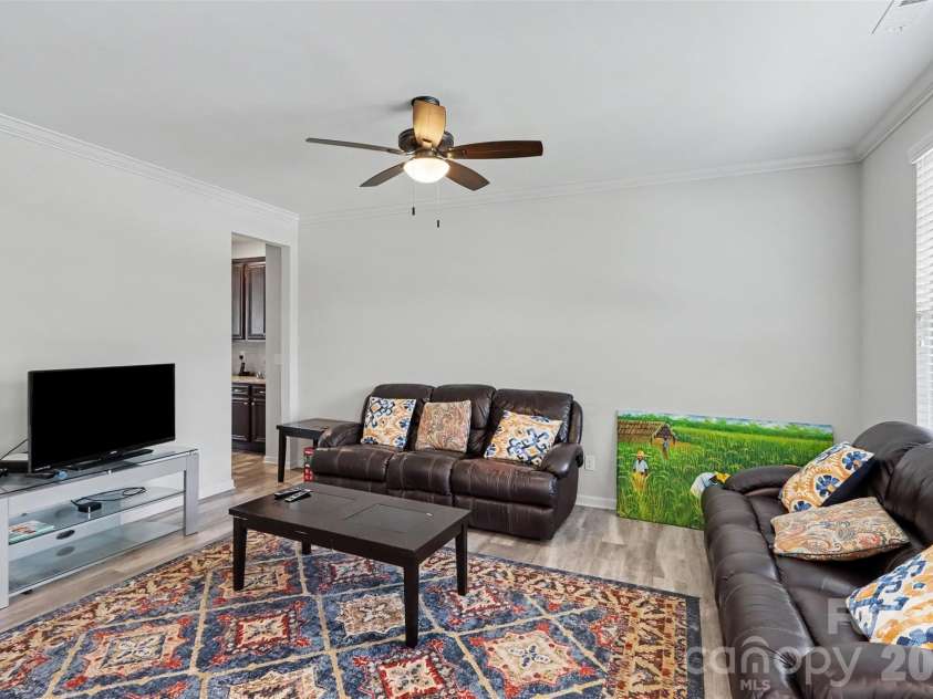 853 Double Oak Lane, Concord, NC 28025.  MLS# CAR4424563, YatesRealty ID 51421. 