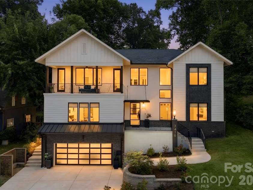 3416 Windsor Drive, Charlotte, NC 28209.  MLS# CAR4425601, YatesRealty ID 51422. 