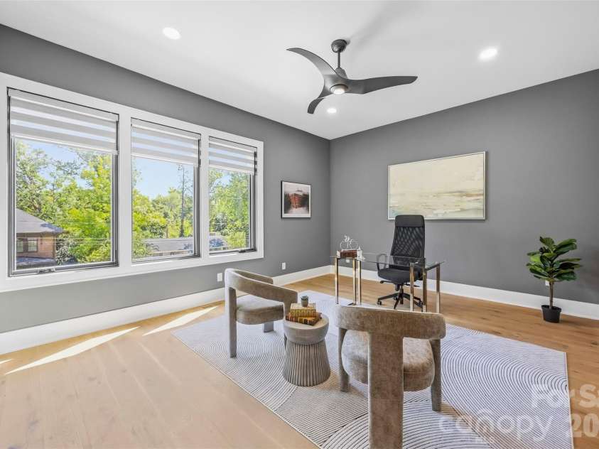 3416 Windsor Drive, Charlotte, NC 28209.  MLS# CAR4425601, YatesRealty ID 51422. 