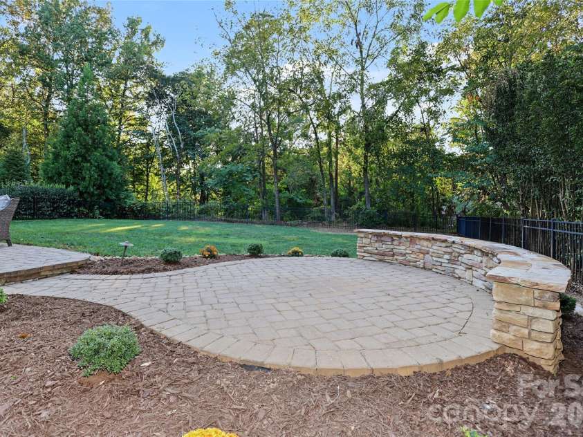 4934 Spalding Place, Charlotte, NC 28226.  MLS# CAR4423494, YatesRealty ID 51423. 