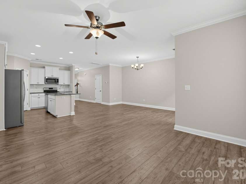 8727 Harris Lake Lane, Charlotte, NC 28269.  MLS# CAR4425523, YatesRealty ID 51428. 