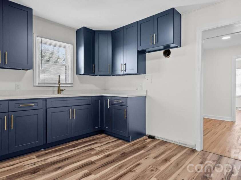 513 Arlington Avenue, Albemarle, NC 28001.  MLS# CAR4424465, YatesRealty ID 51429. 