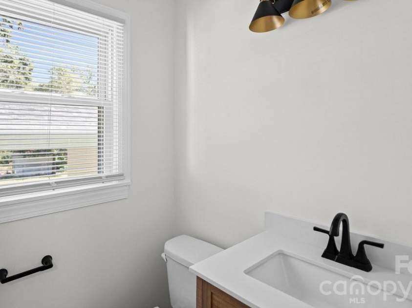 513 Arlington Avenue, Albemarle, NC 28001.  MLS# CAR4424465, YatesRealty ID 51429. 