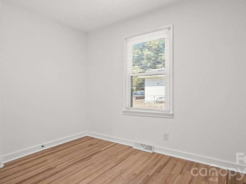 513 Arlington Avenue, Albemarle, NC 28001.  MLS# CAR4424465, YatesRealty ID 51429. Dining Room