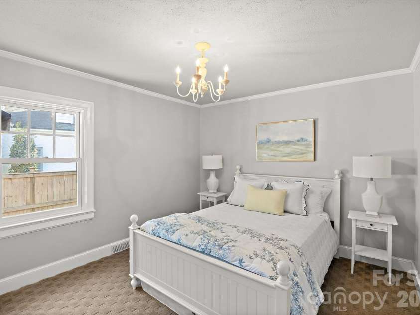 3016 Idlewood Circle, Charlotte, NC 28209.  MLS# CAR4357842, YatesRealty ID 5143. Guest room on main level.