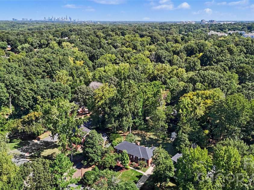 2610 Tattersall Drive, Charlotte, NC 28210.  MLS# CAR4422978, YatesRealty ID 51434. 
