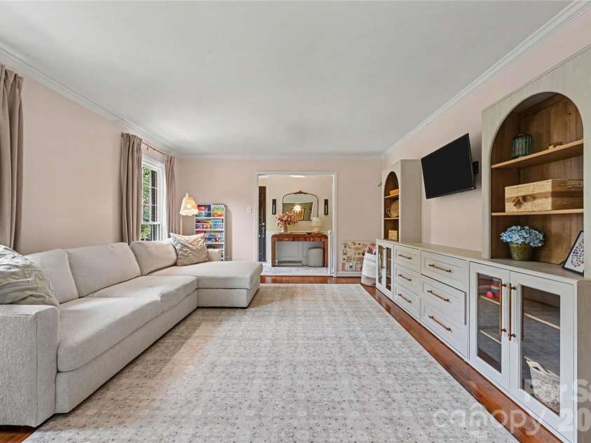 2610 Tattersall Drive, Charlotte, NC 28210.  MLS# CAR4422978, YatesRealty ID 51434. 