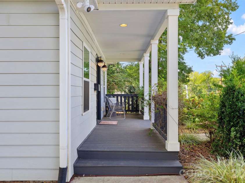 515 State Street, Charlotte, NC 28208.  MLS# CAR4425526, YatesRealty ID 51436. 