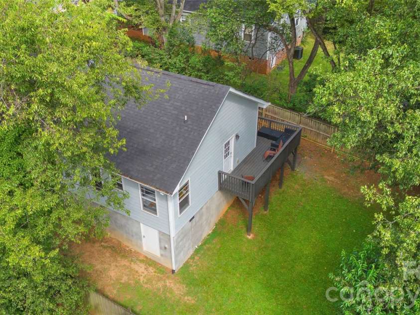 515 State Street, Charlotte, NC 28208.  MLS# CAR4425526, YatesRealty ID 51436. 