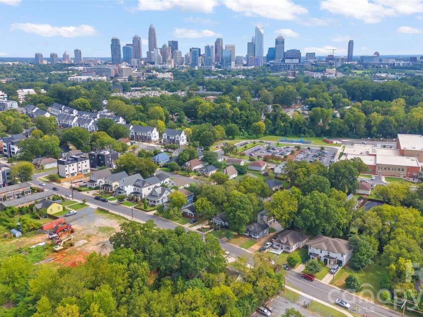 515 State Street, Charlotte, NC 28208.  MLS# CAR4425526, YatesRealty ID 51436. 