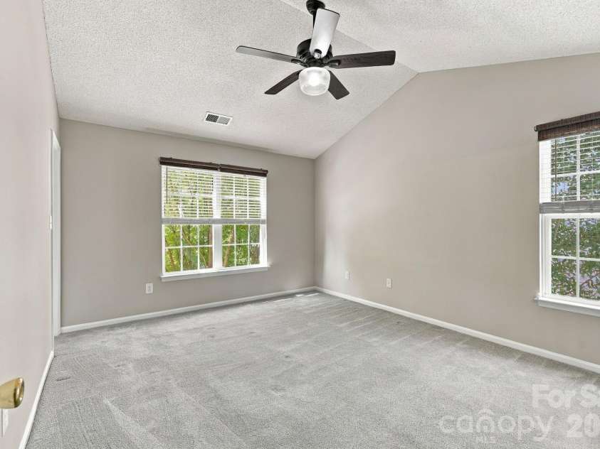 14306 Blue Grass Drive, Huntersville, NC 28078.  MLS# CAR4425886, YatesRealty ID 51437. 