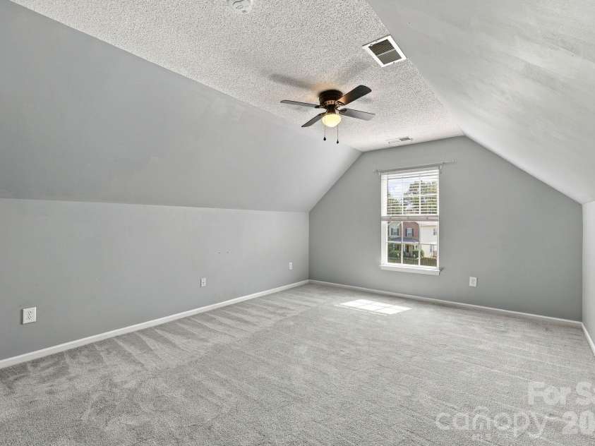 14306 Blue Grass Drive, Huntersville, NC 28078.  MLS# CAR4425886, YatesRealty ID 51437. 