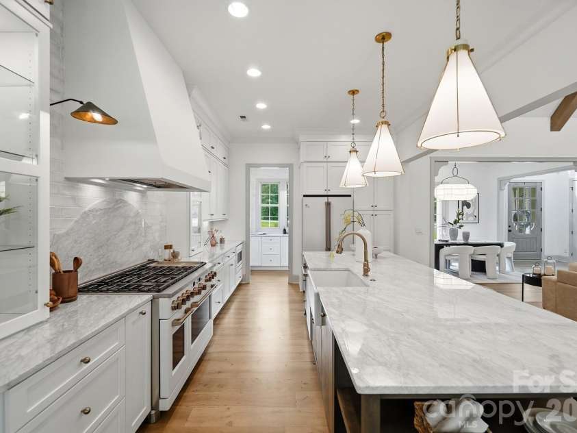 4055 Honey Tree Lane, Concord, NC 28027.  MLS# CAR4425920, YatesRealty ID 51440. 
