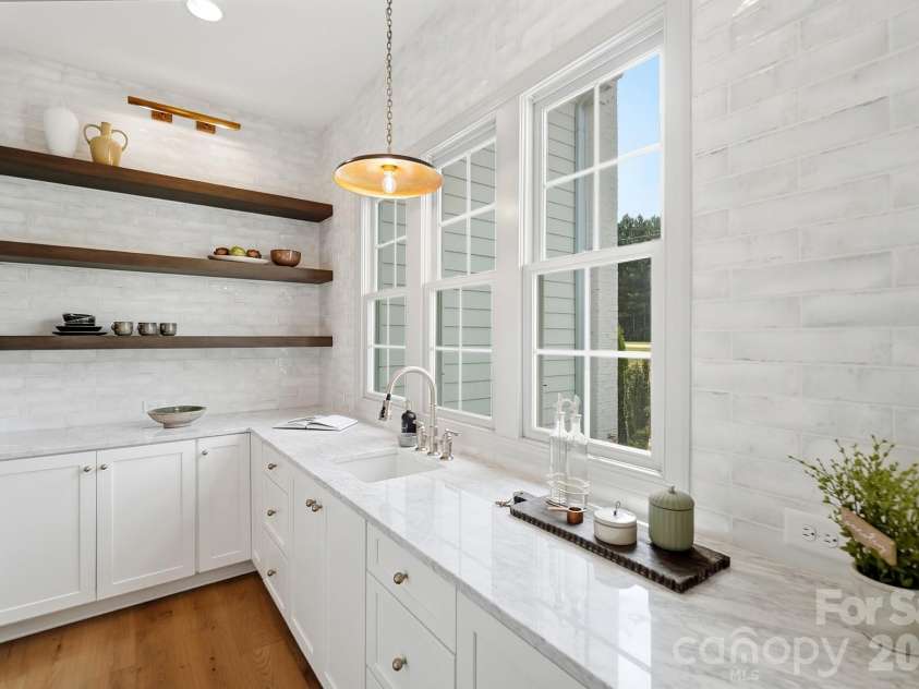 4055 Honey Tree Lane, Concord, NC 28027.  MLS# CAR4425920, YatesRealty ID 51440. 