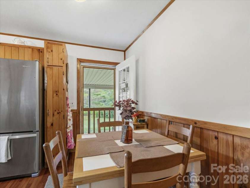 1840 White Oak Road, Burnsville, NC 28714.  MLS# CAR4425546, YatesRealty ID 51443. 