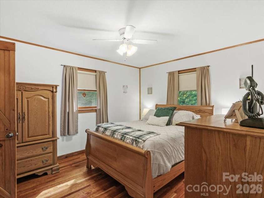 1840 White Oak Road, Burnsville, NC 28714.  MLS# CAR4425546, YatesRealty ID 51443. 