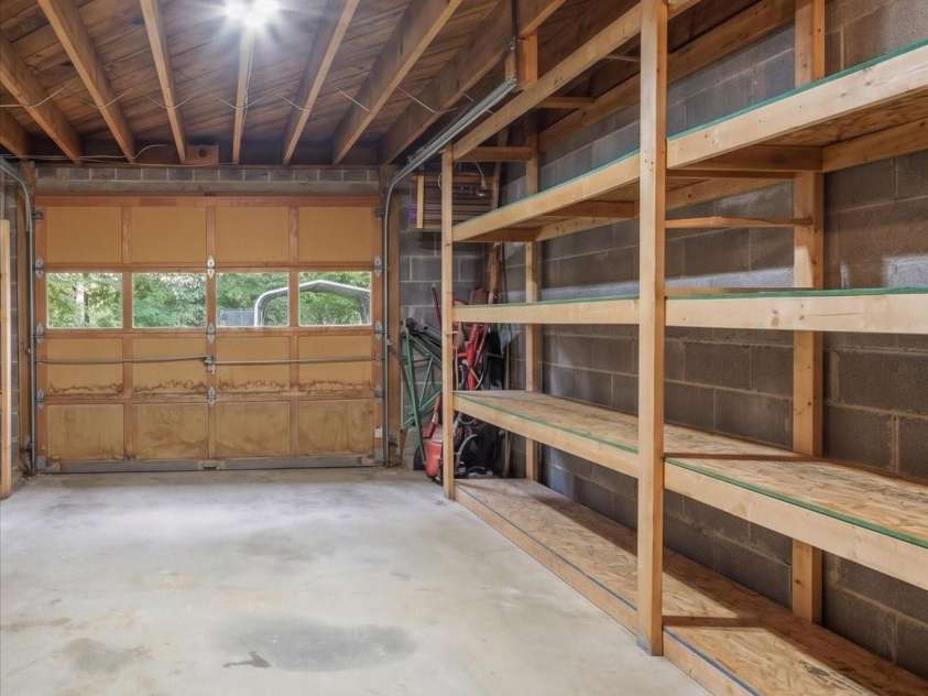 1840 White Oak Road, Burnsville, NC 28714.  MLS# CAR4425546, YatesRealty ID 51443. 