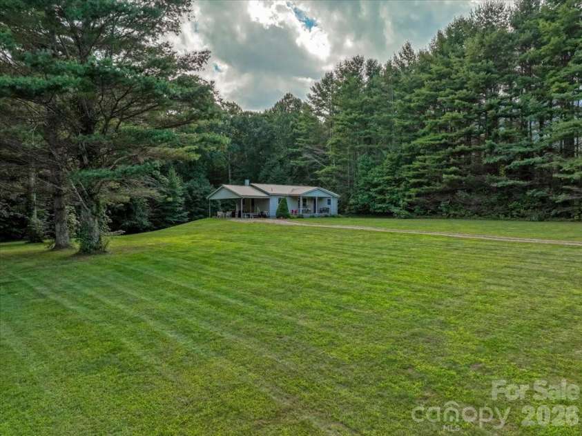 1840 White Oak Road, Burnsville, NC 28714.  MLS# CAR4425546, YatesRealty ID 51443. 