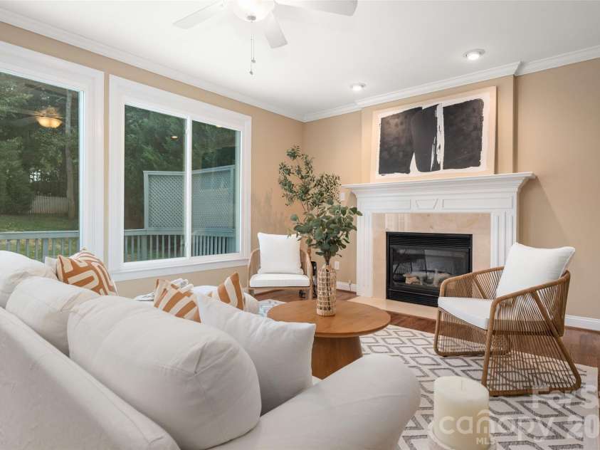 3415 Twelve Oaks Place, Charlotte, NC 28270.  MLS# CAR4416632, YatesRealty ID 51444. 