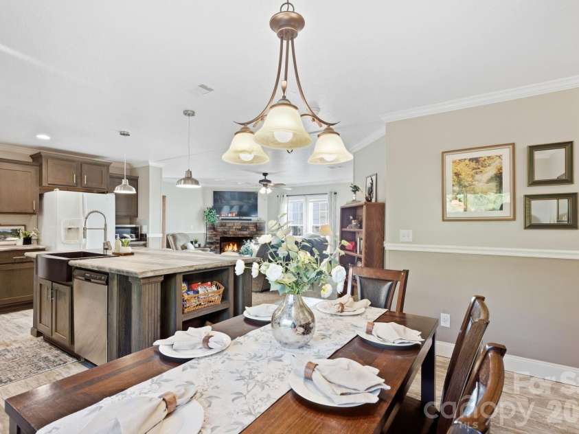 375 Catawba Ridge, Maggie Valley, NC 28751.  MLS# CAR4424592, YatesRealty ID 51446. 