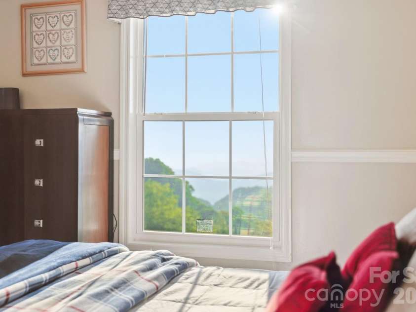 375 Catawba Ridge, Maggie Valley, NC 28751.  MLS# CAR4424592, YatesRealty ID 51446. 