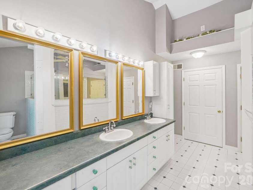 2701 Cedar Trail Lane, Wingate, NC 28174.  MLS# CAR4422344, YatesRealty ID 51449. 