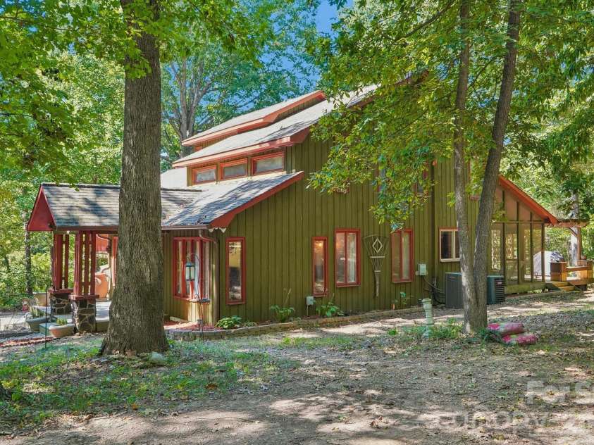2701 Cedar Trail Lane, Wingate, NC 28174.  MLS# CAR4422344, YatesRealty ID 51449. 