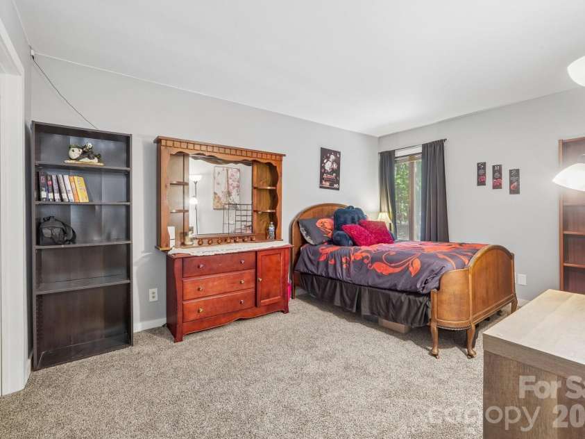 2701 Cedar Trail Lane, Wingate, NC 28174.  MLS# CAR4422344, YatesRealty ID 51449. Secondary bedroom