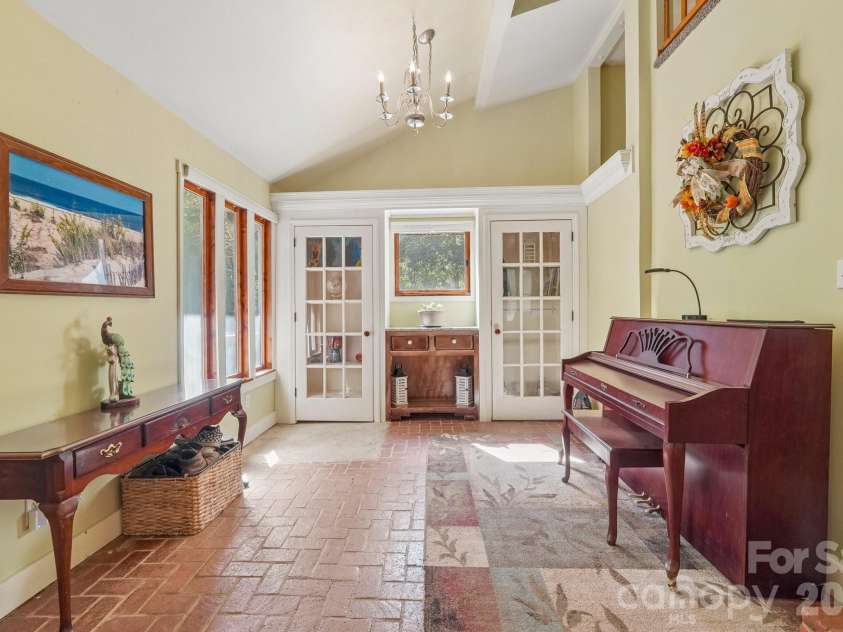 2701 Cedar Trail Lane, Wingate, NC 28174.  MLS# CAR4422344, YatesRealty ID 51449. Spacious 2-story, entry-way with brick flooring.