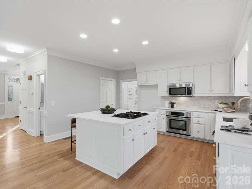 1818 Kilmonack Lane, Charlotte, NC 28270.  MLS# CAR4356973, YatesRealty ID 5145. 