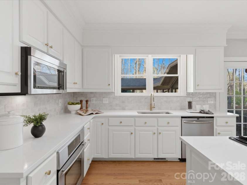 1818 Kilmonack Lane, Charlotte, NC 28270.  MLS# CAR4356973, YatesRealty ID 5145. 