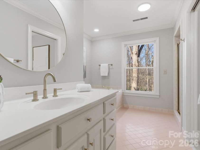 1818 Kilmonack Lane, Charlotte, NC 28270.  MLS# CAR4356973, YatesRealty ID 5145. 