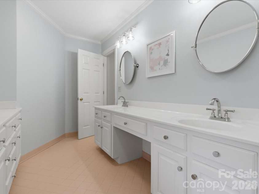 1818 Kilmonack Lane, Charlotte, NC 28270.  MLS# CAR4356973, YatesRealty ID 5145. 
